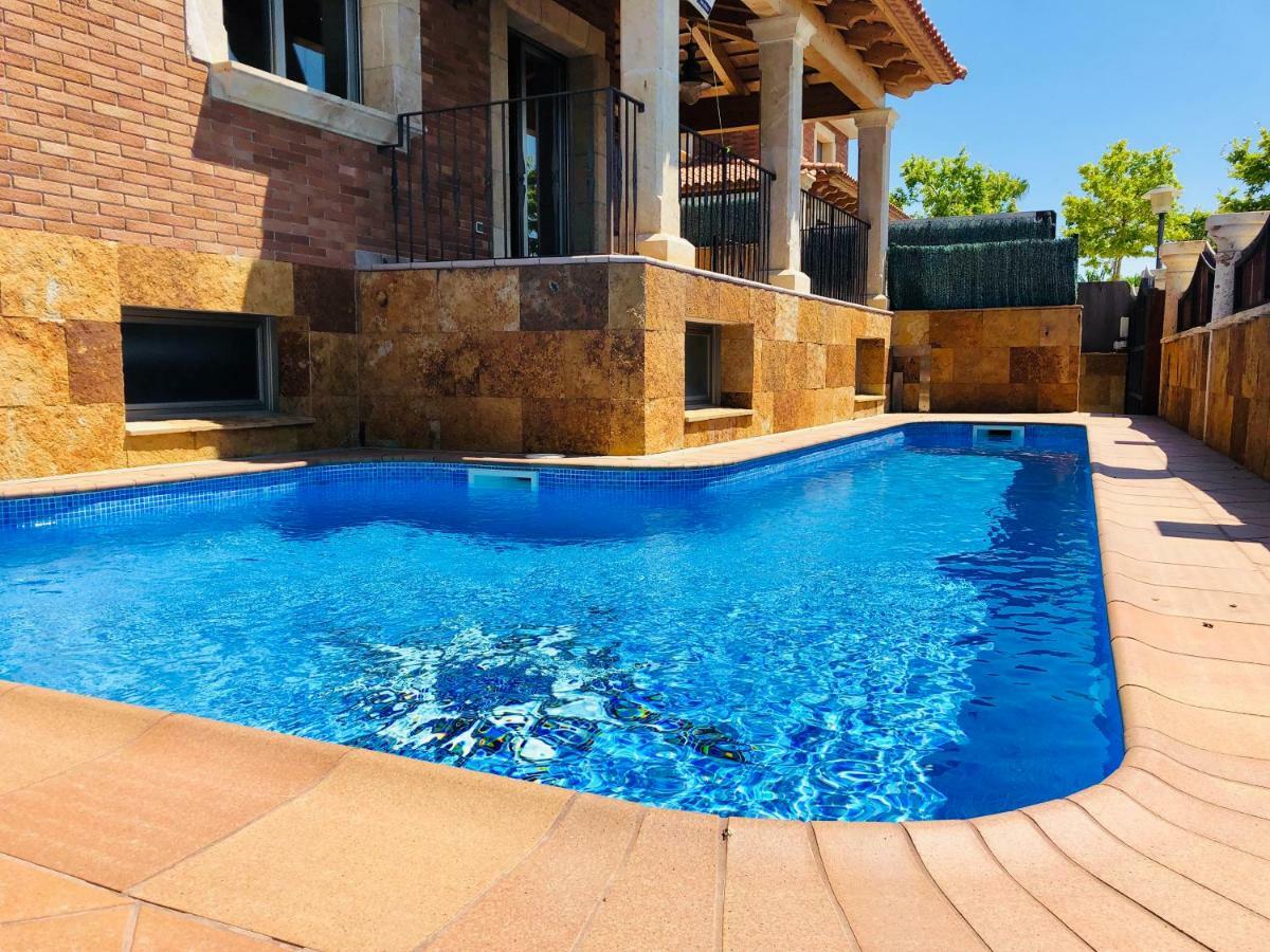 Chalet Con Piscina Privada!!! Альтафулья Экстерьер фото